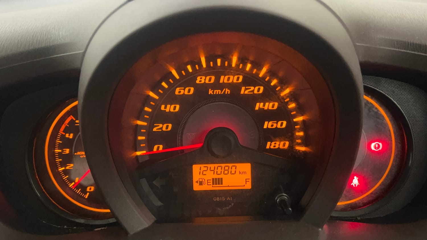Used 2014 Honda Amaze 1.5 VX i-DTEC Diesel Manual interior CLUSTERMETER VIEW