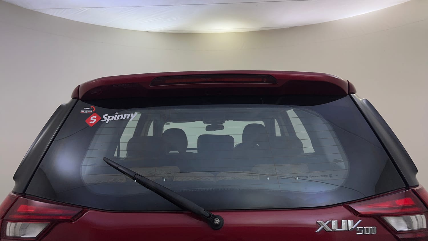 Used 2019 Mahindra XUV500 W9 AT Diesel Automatic exterior BACK WINDSHIELD VIEW