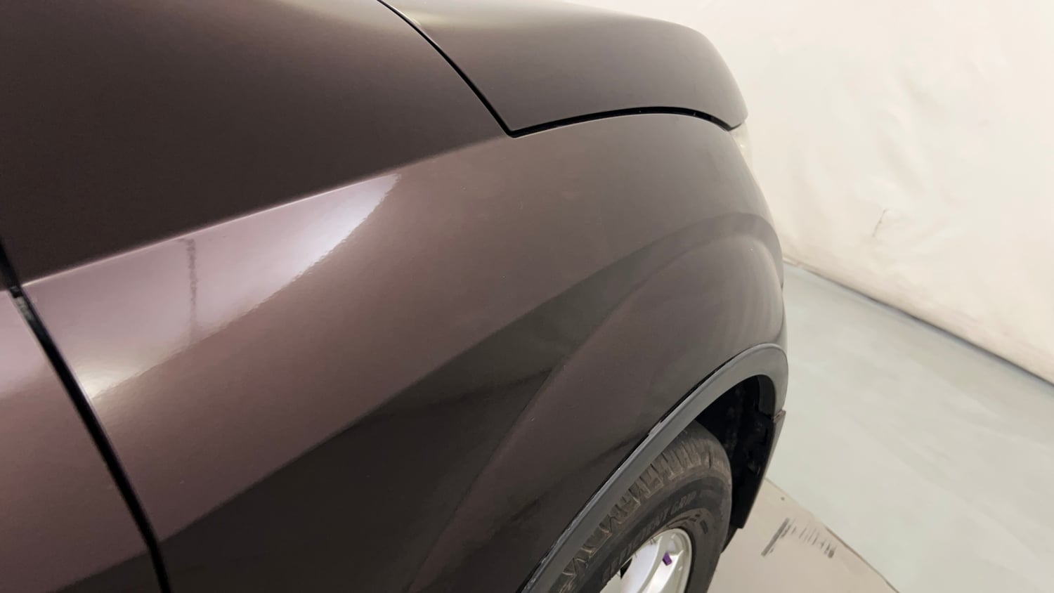 Used 2017 Mahindra XUV500 W10 AT Diesel Automatic dents MINOR SCRATCH