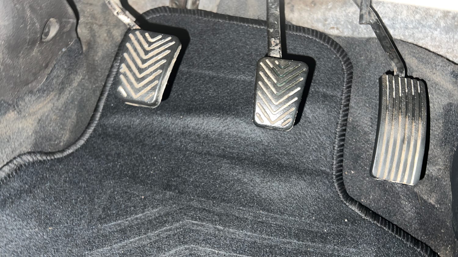 Used 2014 Hyundai Eon Era + Petrol Manual interior PEDALS VIEW