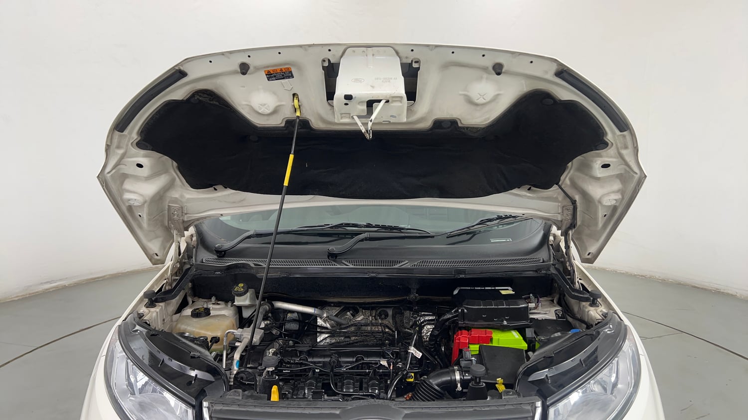 Used 2017 Ford EcoSport Titanium 1.5L Ti-VCT AT Petrol Automatic engine ENGINE & BONNET OPEN FRONT VIEW