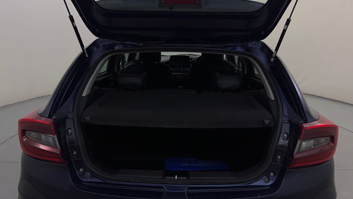 Used 2023 Toyota Glanza V AMT Petrol Automatic interior DICKY INSIDE VIEW