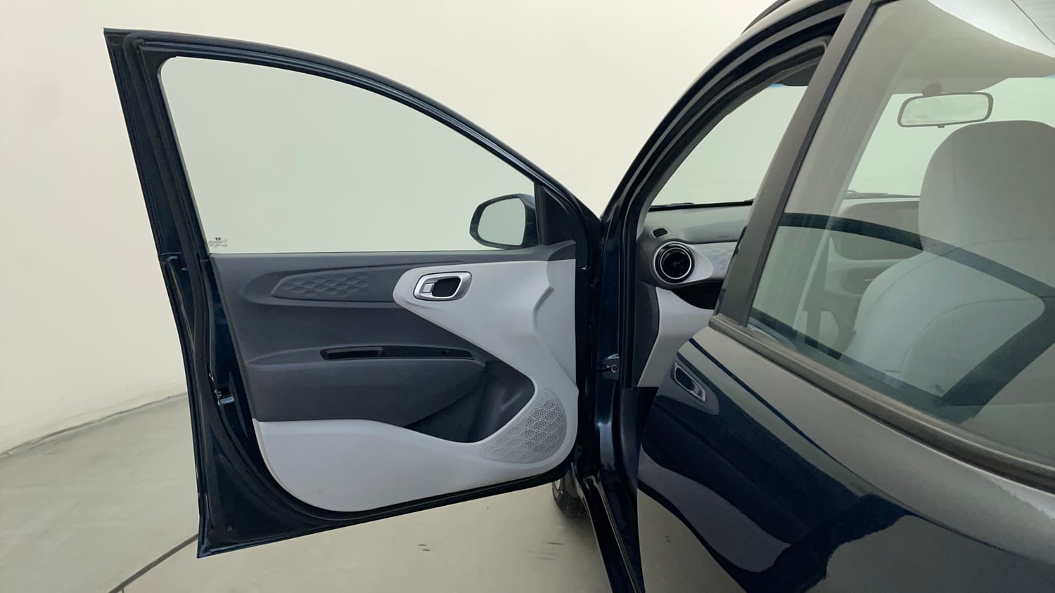 Used 2023 Hyundai Grand i10 Nios Sportz 1.2 Kappa VTVT Petrol Manual interior LEFT FRONT DOOR OPEN VIEW