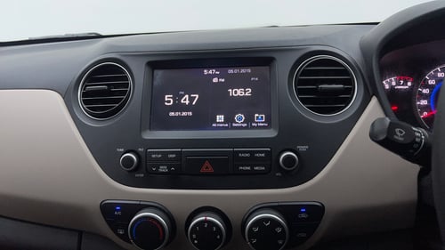 Used 2018 Hyundai Grand i10 Sportz 1.2 Kappa VTVT Petrol Manual top_features Touch screen infotainment system