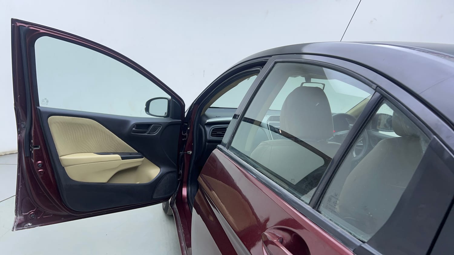 Used 2016 Honda City S Diesel Diesel Manual interior LEFT FRONT DOOR OPEN VIEW