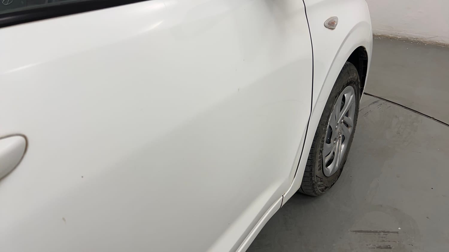 Used 2021 Hyundai Aura S 1.2 CNG Cng Manual dents MINOR SCRATCH