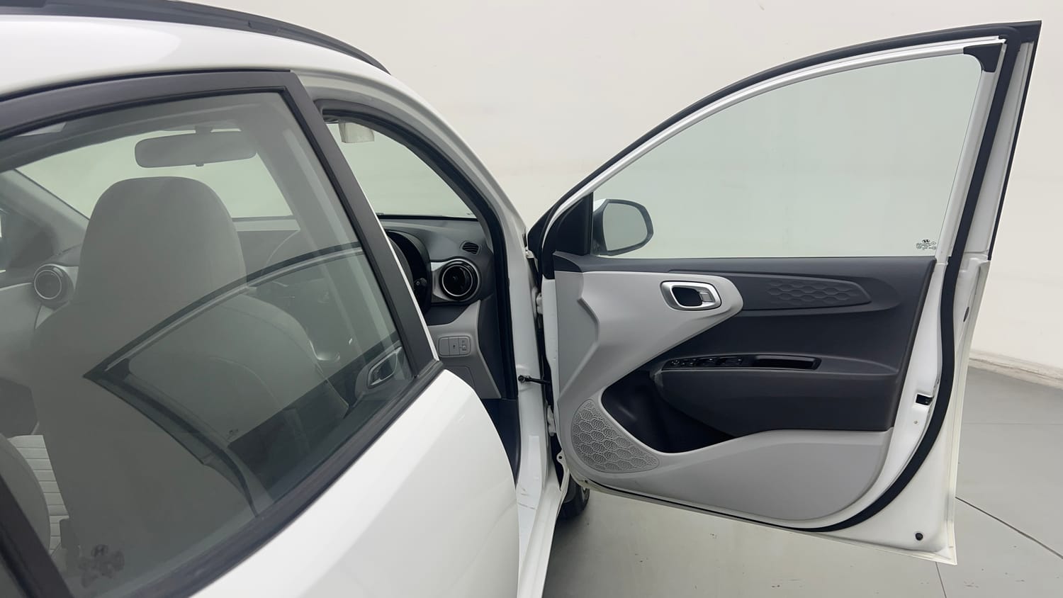 Used 2023 Hyundai Grand i10 Nios Sportz 1.2 Kappa VTVT Petrol Manual interior RIGHT FRONT DOOR OPEN VIEW