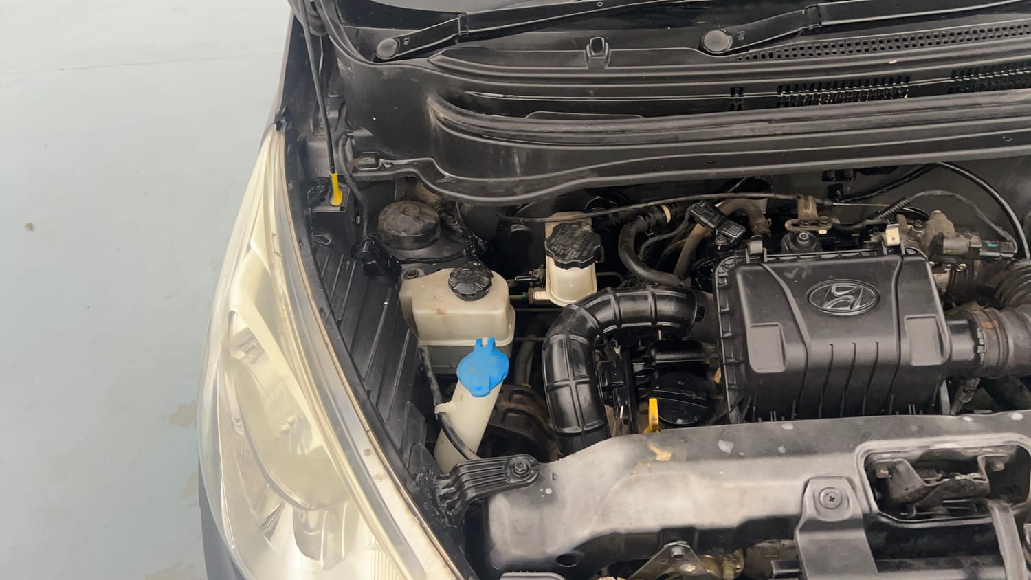 Used 2014 Hyundai Eon Era + Petrol Manual engine ENGINE RIGHT SIDE VIEW