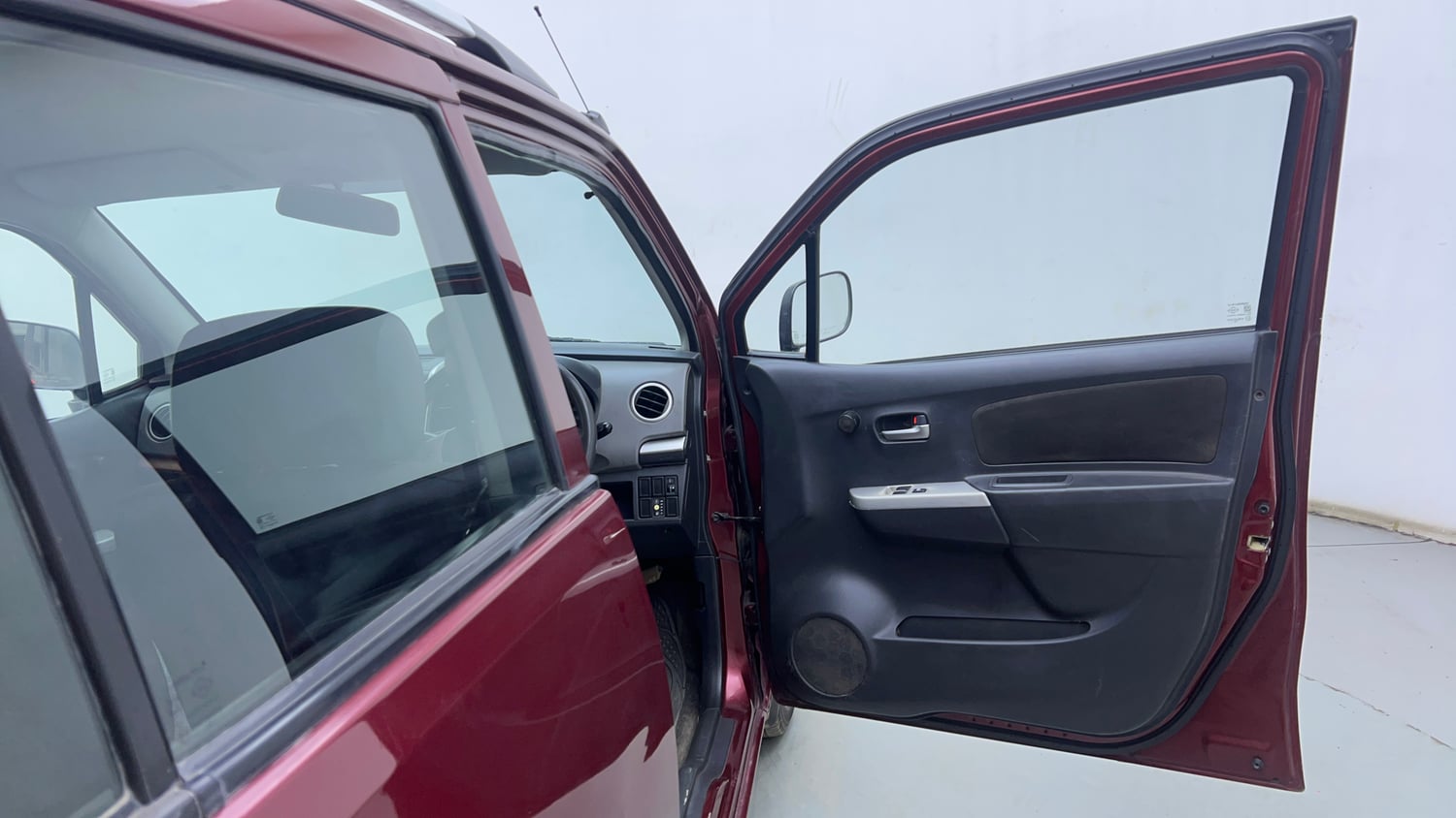 Used 2012 Maruti Suzuki Wagon R 1.0 LXi CNG Cng Manual interior RIGHT FRONT DOOR OPEN VIEW
