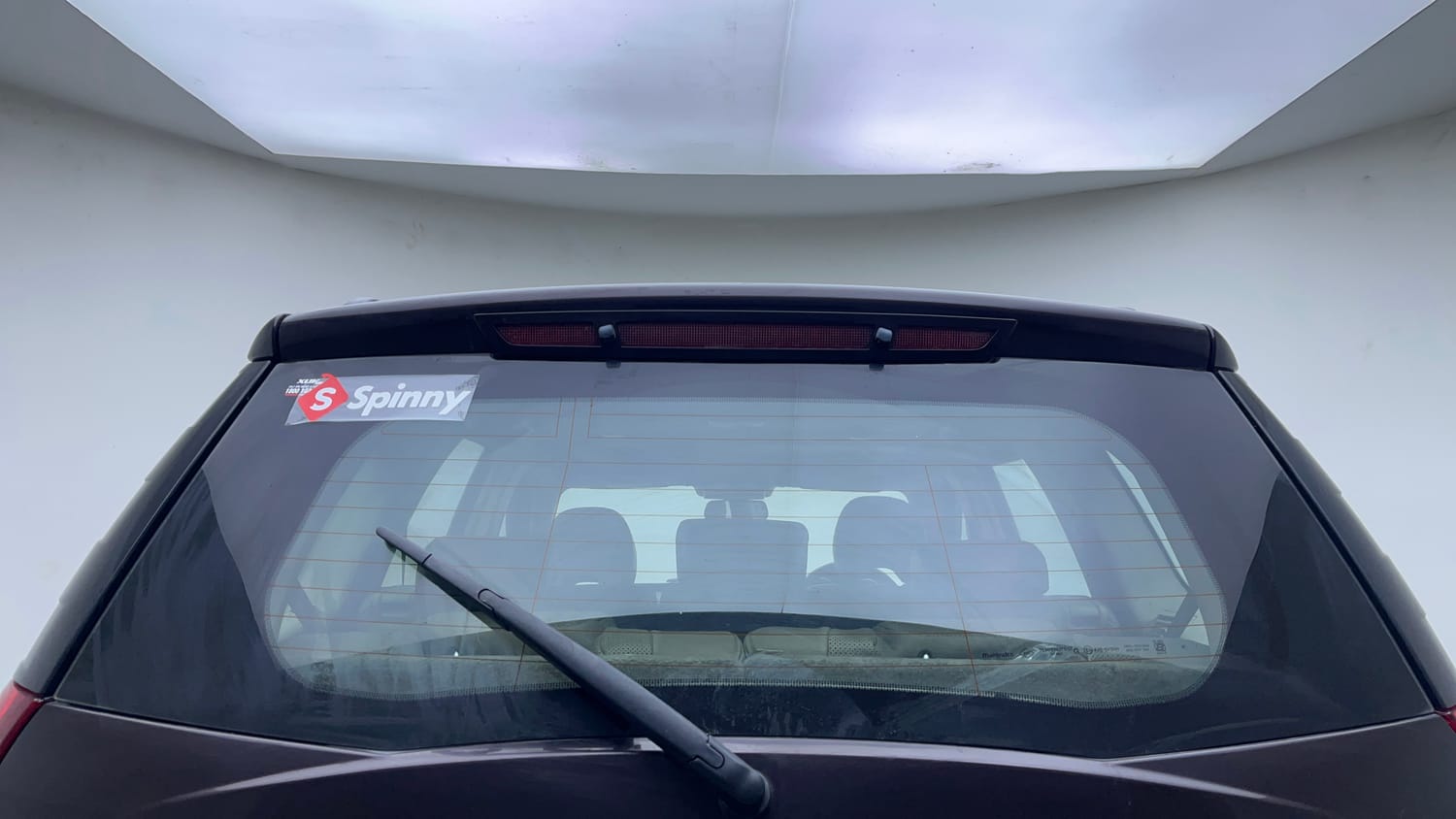 Used 2016 Mahindra XUV500 W10 AT Diesel Automatic exterior BACK WINDSHIELD VIEW