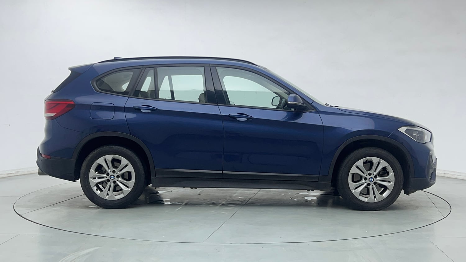 Used 2021 BMW X1 sDrive20i SportX Petrol Automatic exterior RIGHT SIDE VIEW