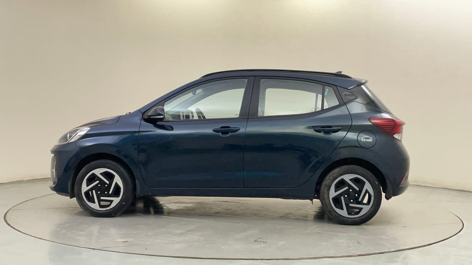 Used 2023 Hyundai Grand i10 Nios Sportz 1.2 Kappa VTVT Petrol Manual exterior LEFT SIDE VIEW