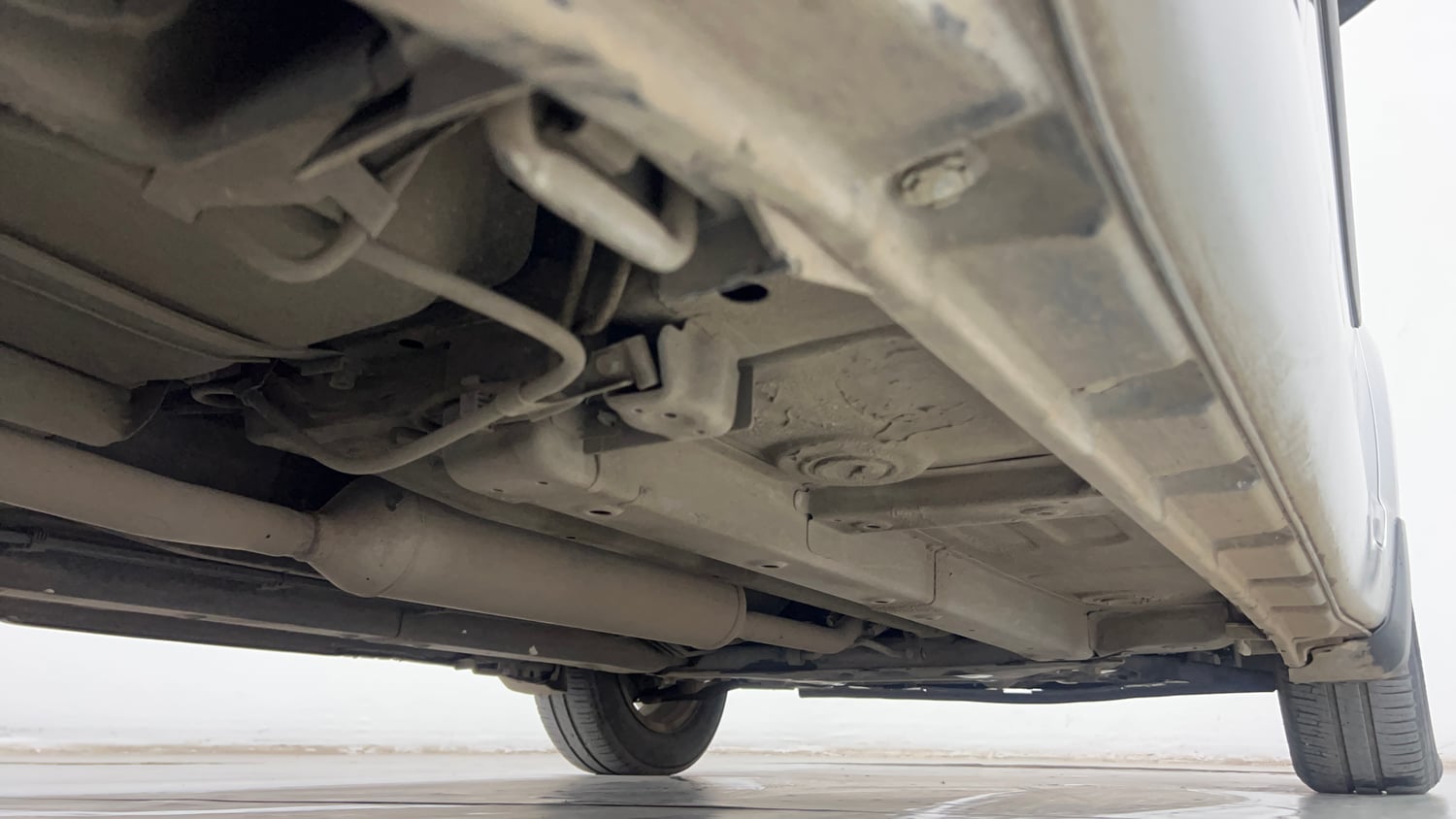 Used 2012 Maruti Suzuki Swift Dzire ZXi 1.2 BS-IV Petrol Manual extra REAR RIGHT UNDERBODY VIEW