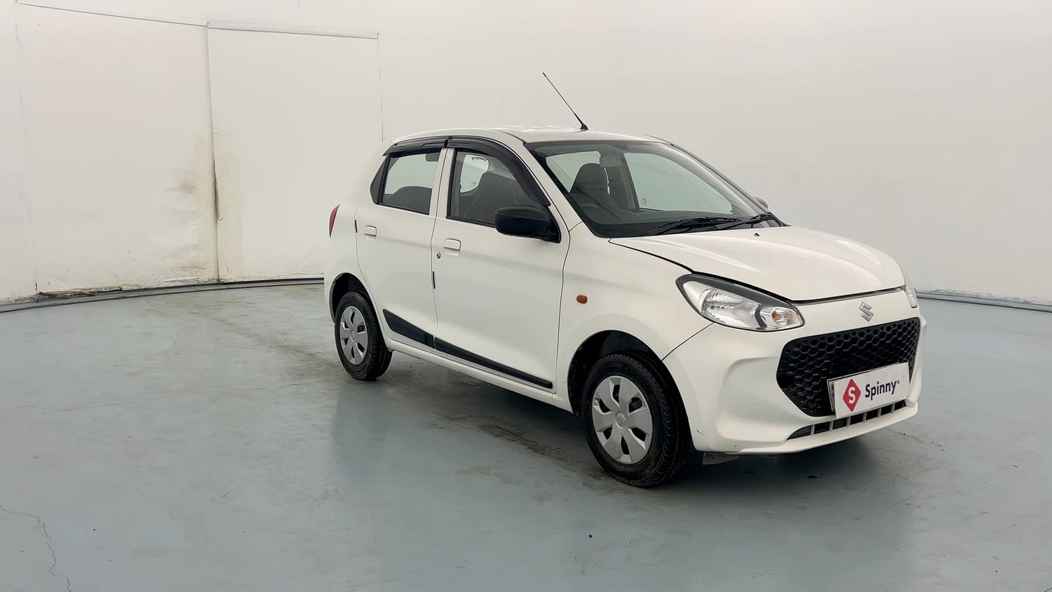 Used 2023 Maruti Suzuki Alto K10 VXi Plus Petrol Manual exterior RIGHT FRONT CORNER VIEW