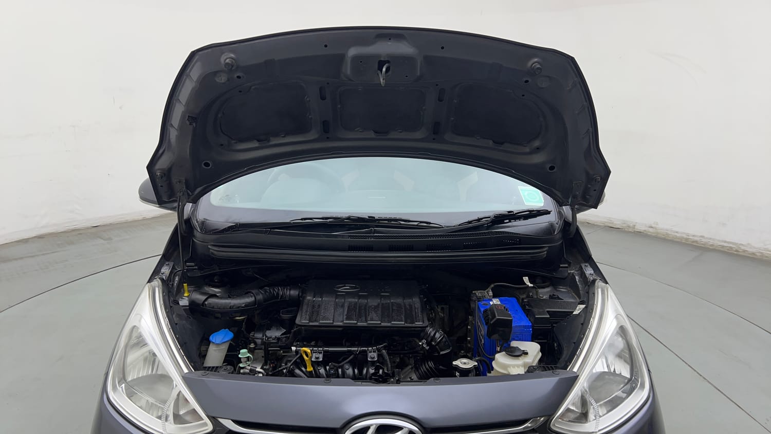 Used 2019 Hyundai Grand i10 Sportz 1.2 Kappa VTVT Petrol Manual engine ENGINE & BONNET OPEN FRONT VIEW