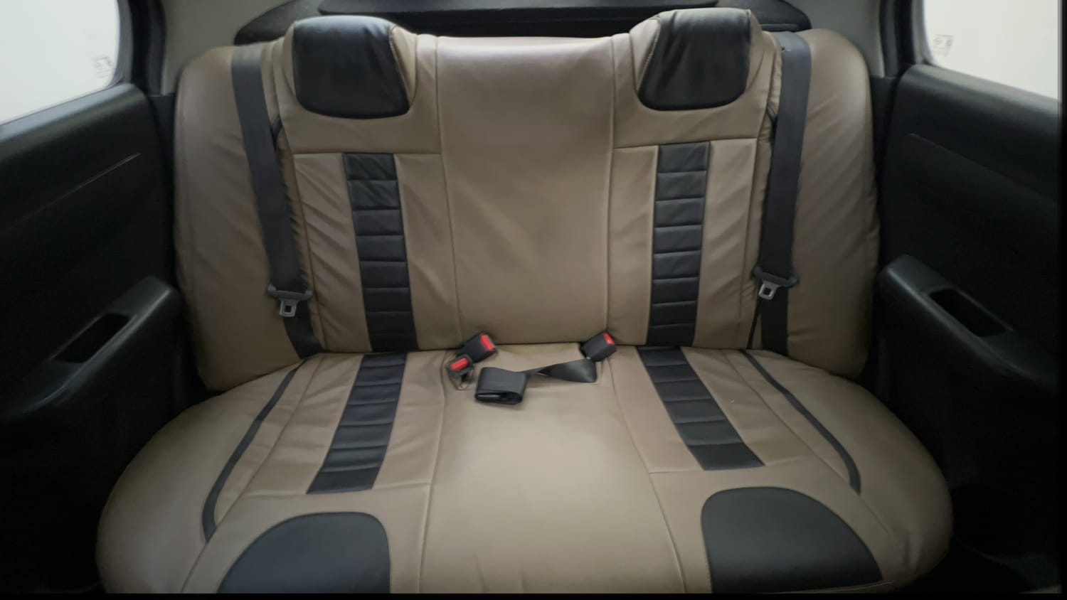 Used 2012 Maruti Suzuki Swift Dzire LXi 1.2 BS-IV Petrol Manual interior REAR SEAT CONDITION VIEW