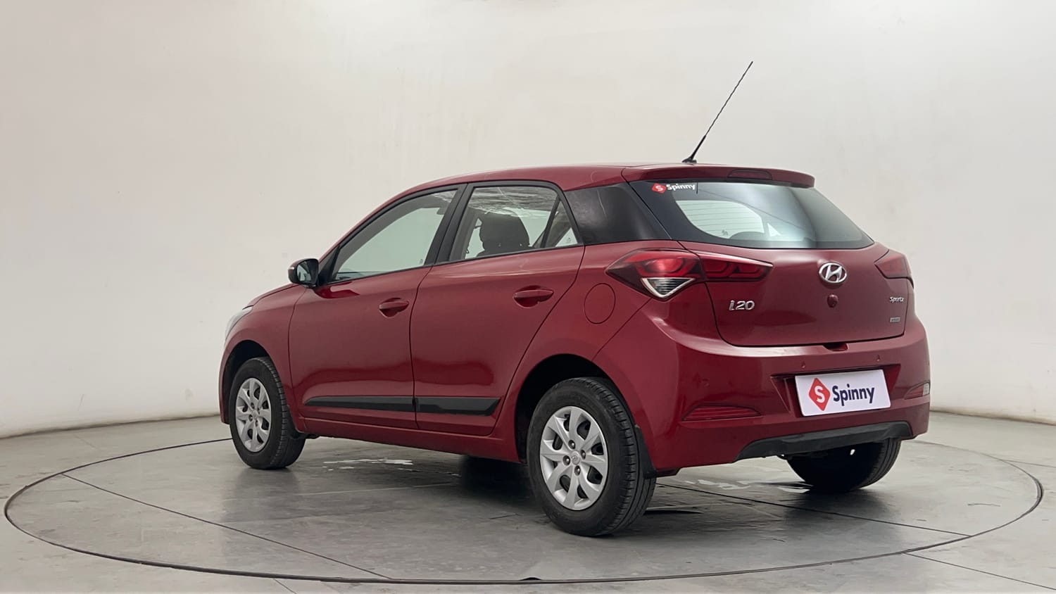 Used 2016 Hyundai Elite i20 Sportz 1.2 Petrol Manual exterior LEFT REAR CORNER VIEW