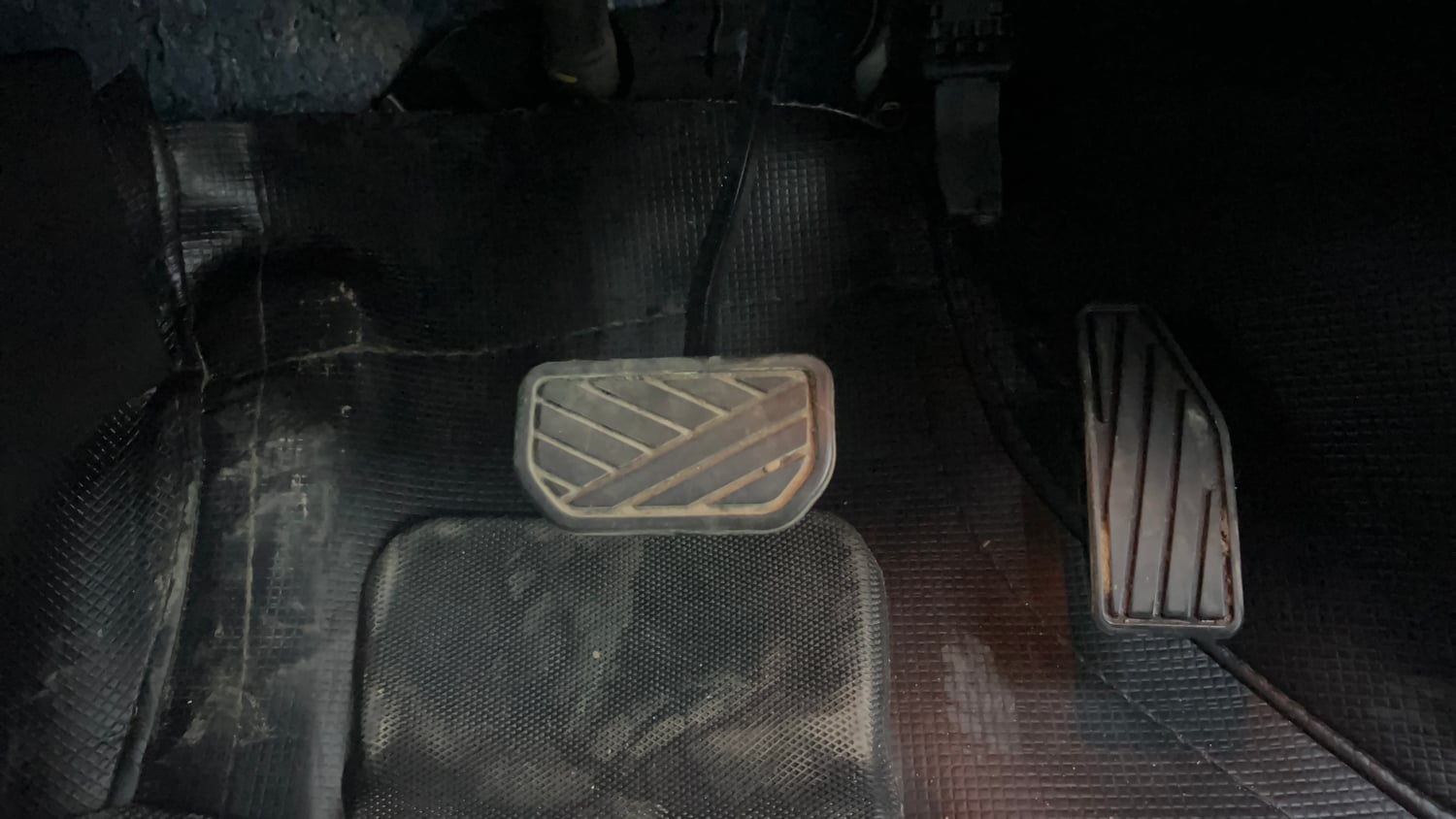 Used 2024 Maruti Suzuki Baleno Zeta AGS Petrol Automatic interior PEDALS VIEW