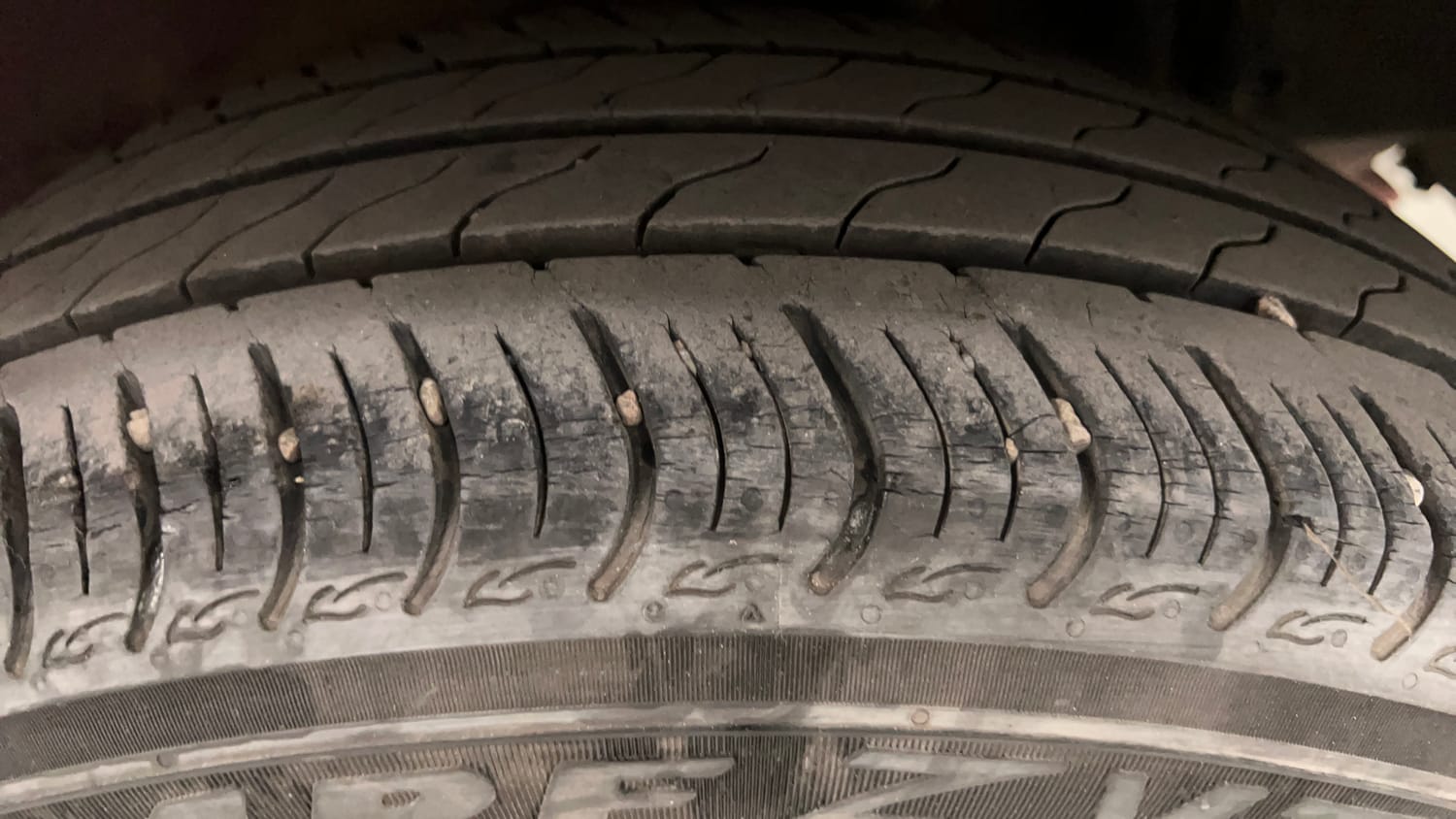 Used 2015 Nissan Micra XV CVT Petrol Automatic tyres LEFT REAR TYRE TREAD VIEW