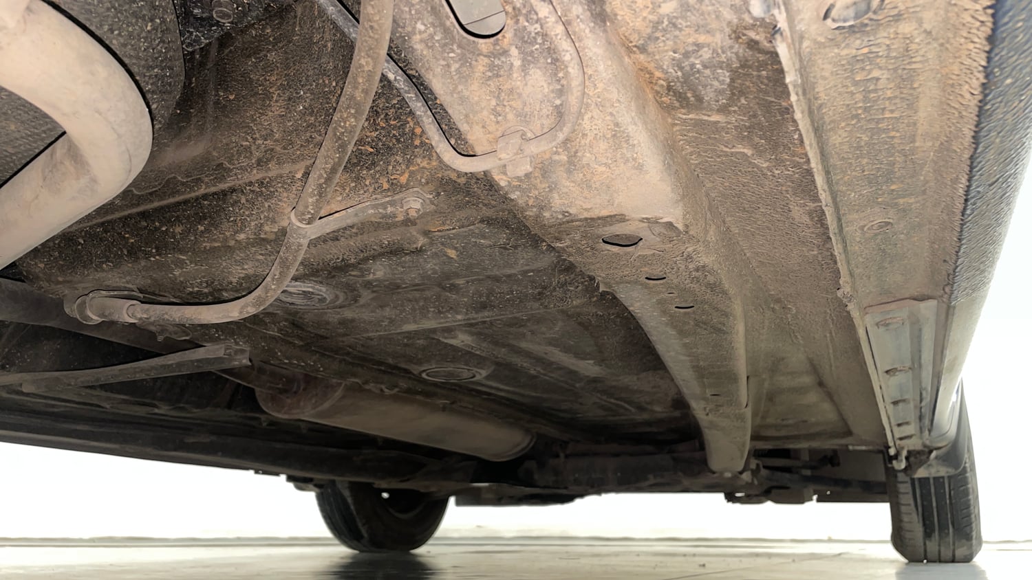 Used 2018 Maruti Suzuki Dzire VXi AMT Petrol Automatic extra REAR RIGHT UNDERBODY VIEW