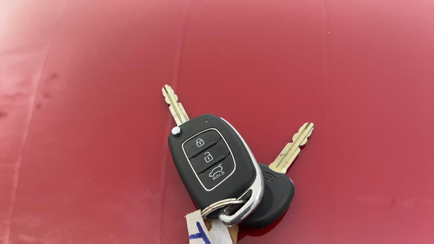 Used 2016 Hyundai Elite i20 Sportz 1.2 Petrol Manual extra CAR KEY VIEW