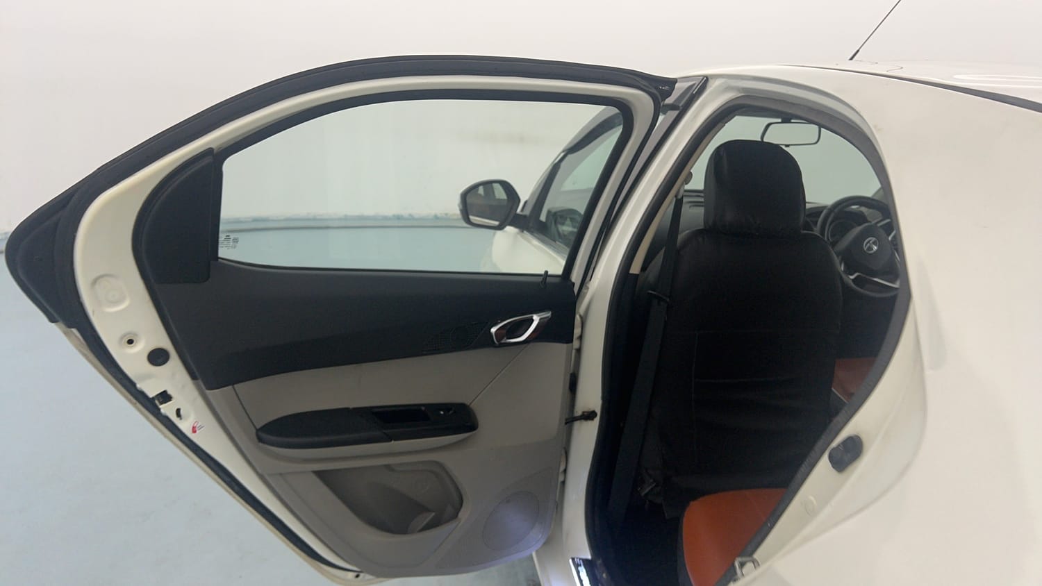 Used 2017 Tata Tiago Revotorq XZ Diesel Manual interior LEFT REAR DOOR OPEN VIEW