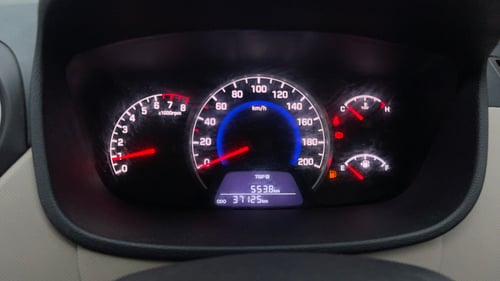 Used 2018 Hyundai Grand i10 Sportz 1.2 Kappa VTVT Petrol Manual interior CLUSTERMETER VIEW