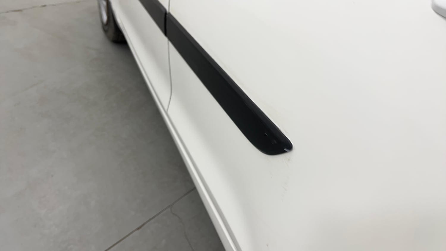 Used 2013 Maruti Suzuki Swift VXi Petrol Manual dents MINOR SCRATCH