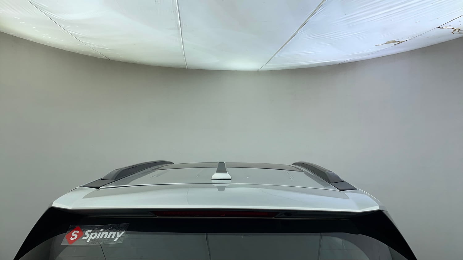 Used 2022 Mahindra XUV700 AX 5 Petrol AT 5 STR Petrol Automatic exterior EXTERIOR ROOF VIEW