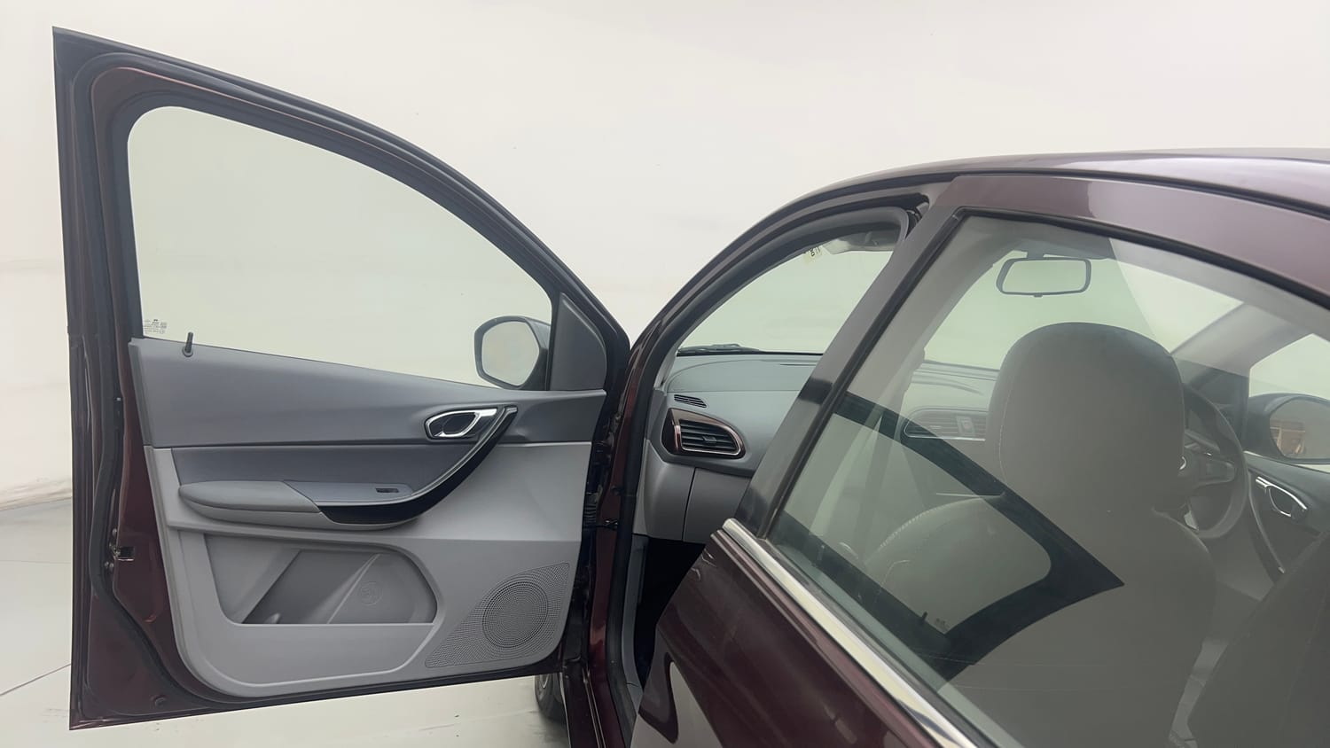Used 2021 Tata Tigor XZA Plus Petrol Automatic interior LEFT FRONT DOOR OPEN VIEW