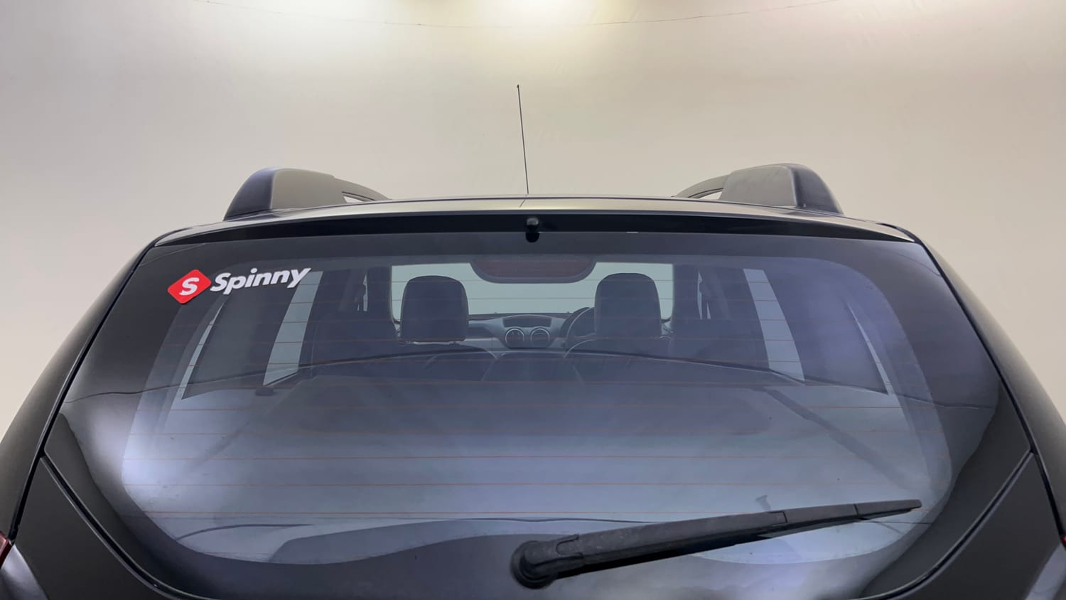 Used 2015 Renault Duster RxL Petrol Petrol Manual top_features Rear defogger