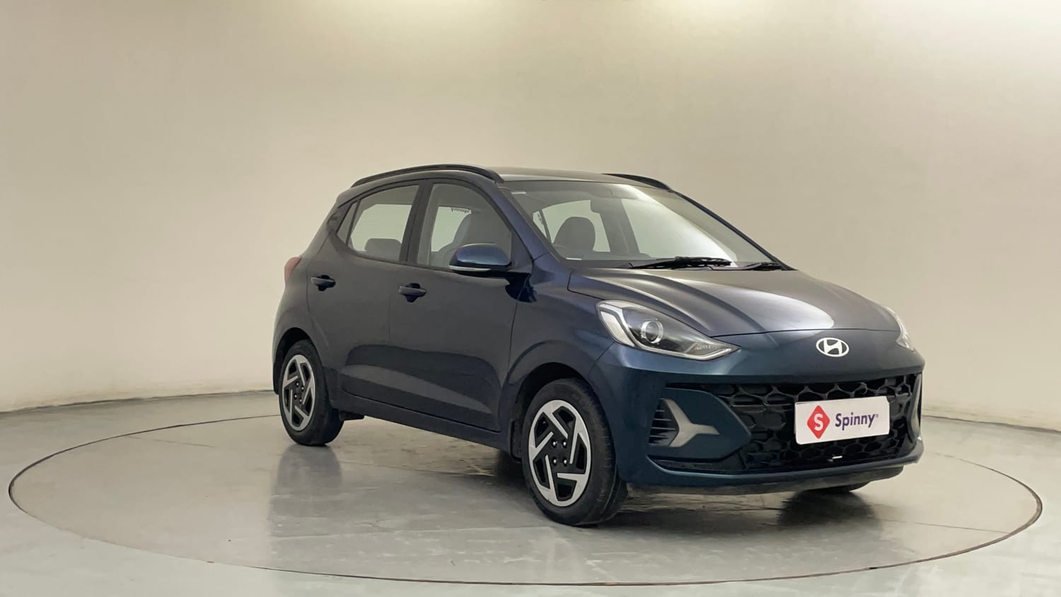 Used 2023 Hyundai Grand i10 Nios Sportz 1.2 Kappa VTVT Petrol Manual exterior RIGHT FRONT CORNER VIEW