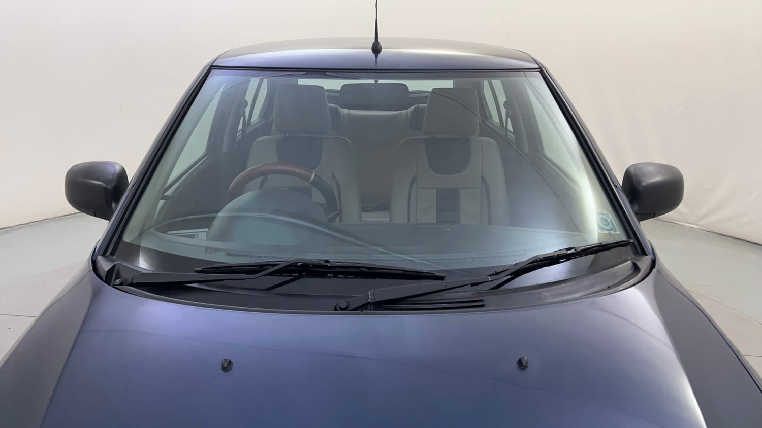 Used 2012 Maruti Suzuki Swift Dzire LXi 1.2 BS-IV Petrol Manual exterior FRONT WINDSHIELD VIEW