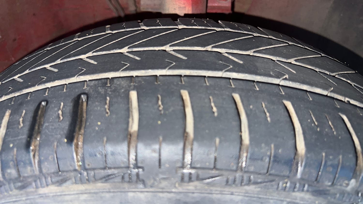 Used 2021 Volkswagen Polo Trendline 1.0L MPI Petrol Manual tyres RIGHT FRONT TYRE TREAD VIEW