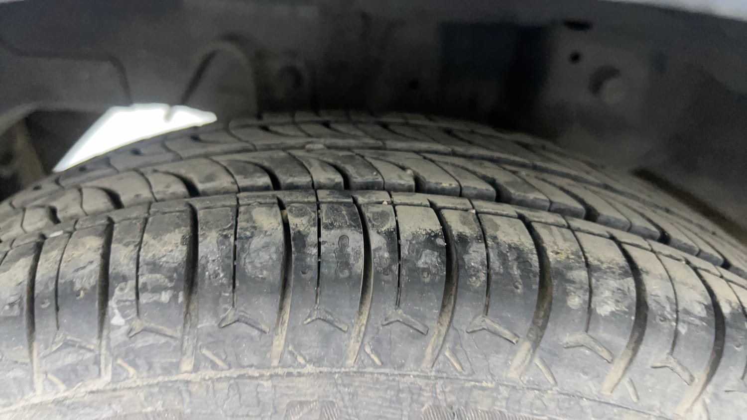 Used 2017 Hyundai Eon Era + Petrol Manual tyres RIGHT REAR TYRE TREAD VIEW