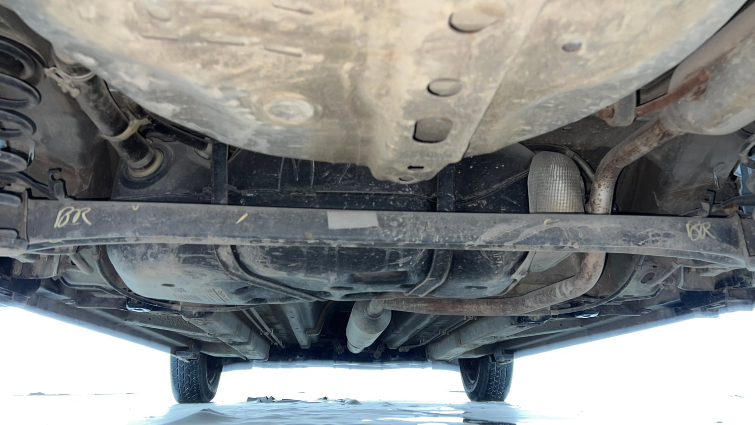 Used 2015 Maruti Suzuki Swift VXi Petrol Manual extra REAR UNDERBODY VIEW (TAKEN FROM REAR)