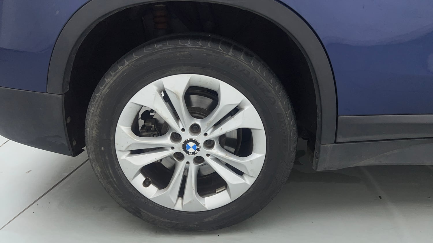 Used 2021 BMW X1 sDrive20i SportX Petrol Automatic tyres RIGHT REAR TYRE RIM VIEW