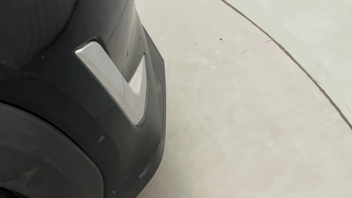 Used 2024 Nissan Magnite XL AMT Petrol Automatic dents MINOR SCRATCH