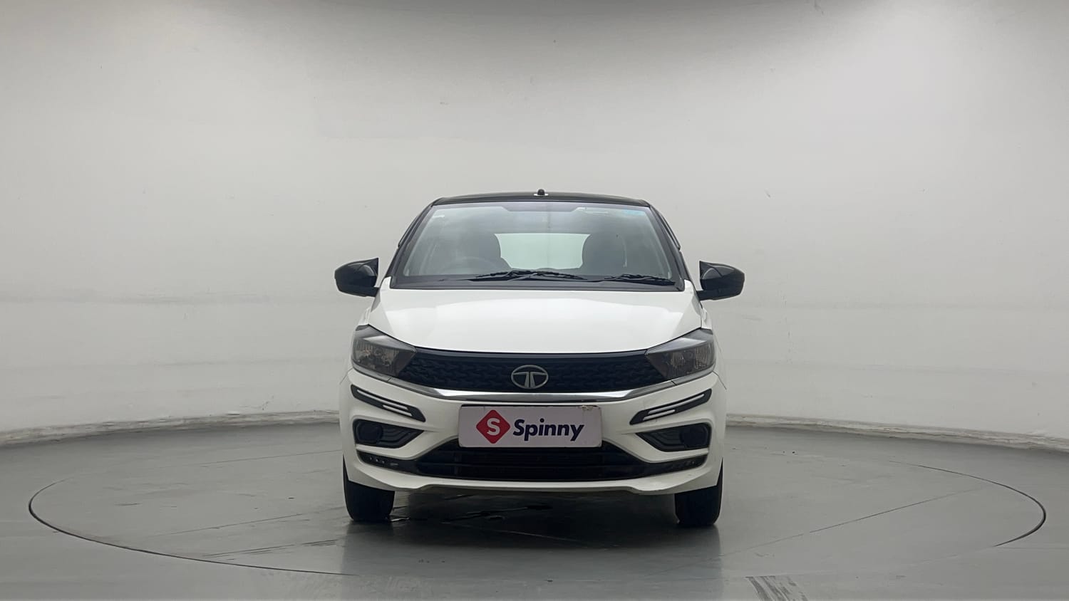 Used 2023 Tata Tiago XE Petrol Manual exterior FRONT VIEW
