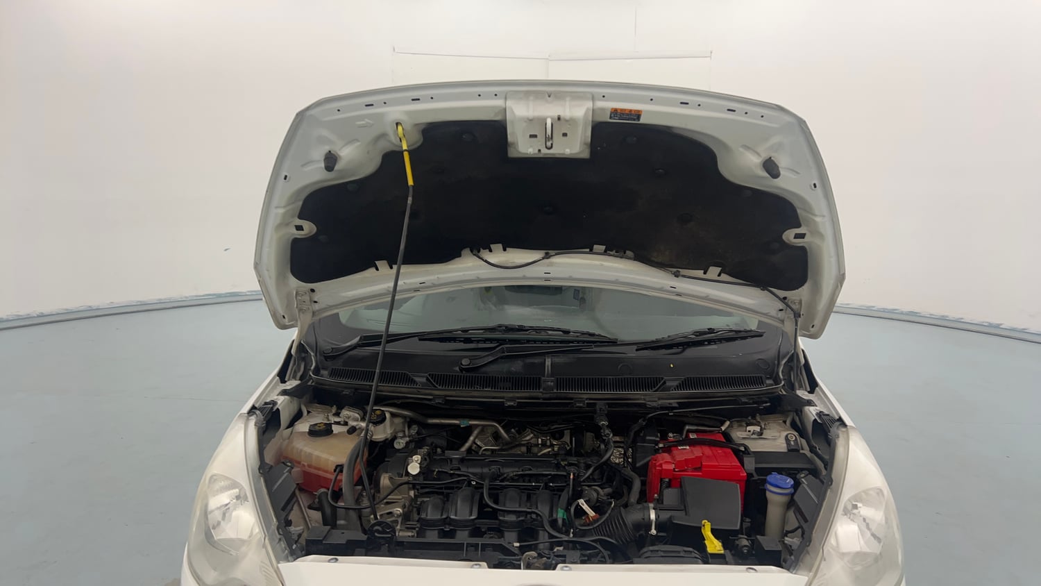 Used 2016 Ford Figo Titanium 1.5 Ti-VCT AT Petrol Automatic engine ENGINE & BONNET OPEN FRONT VIEW