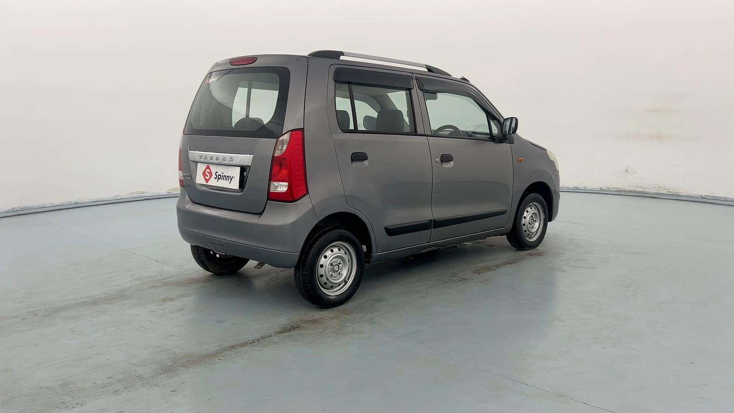 Used 2014 Maruti Suzuki Wagon R LXI Petrol Manual exterior RIGHT REAR CORNER VIEW