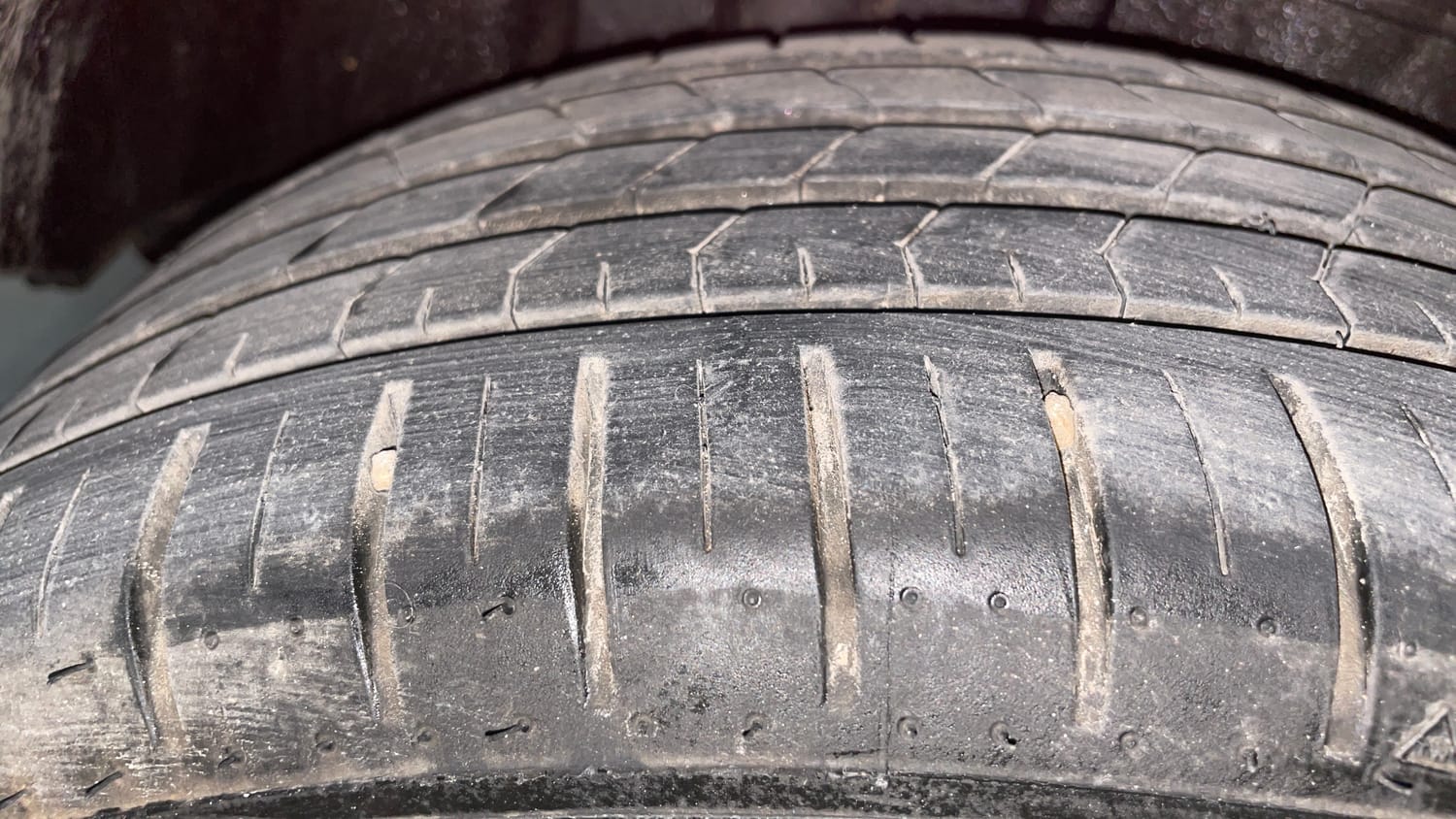 Used 2020 Ford Figo Aspire Titanium 1.2 Ti-VCT Petrol Manual tyres RIGHT REAR TYRE TREAD VIEW
