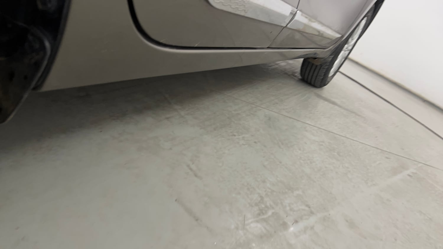 Used 2022 Maruti Suzuki Dzire ZXi CNG Cng Manual dents MINOR SCRATCH