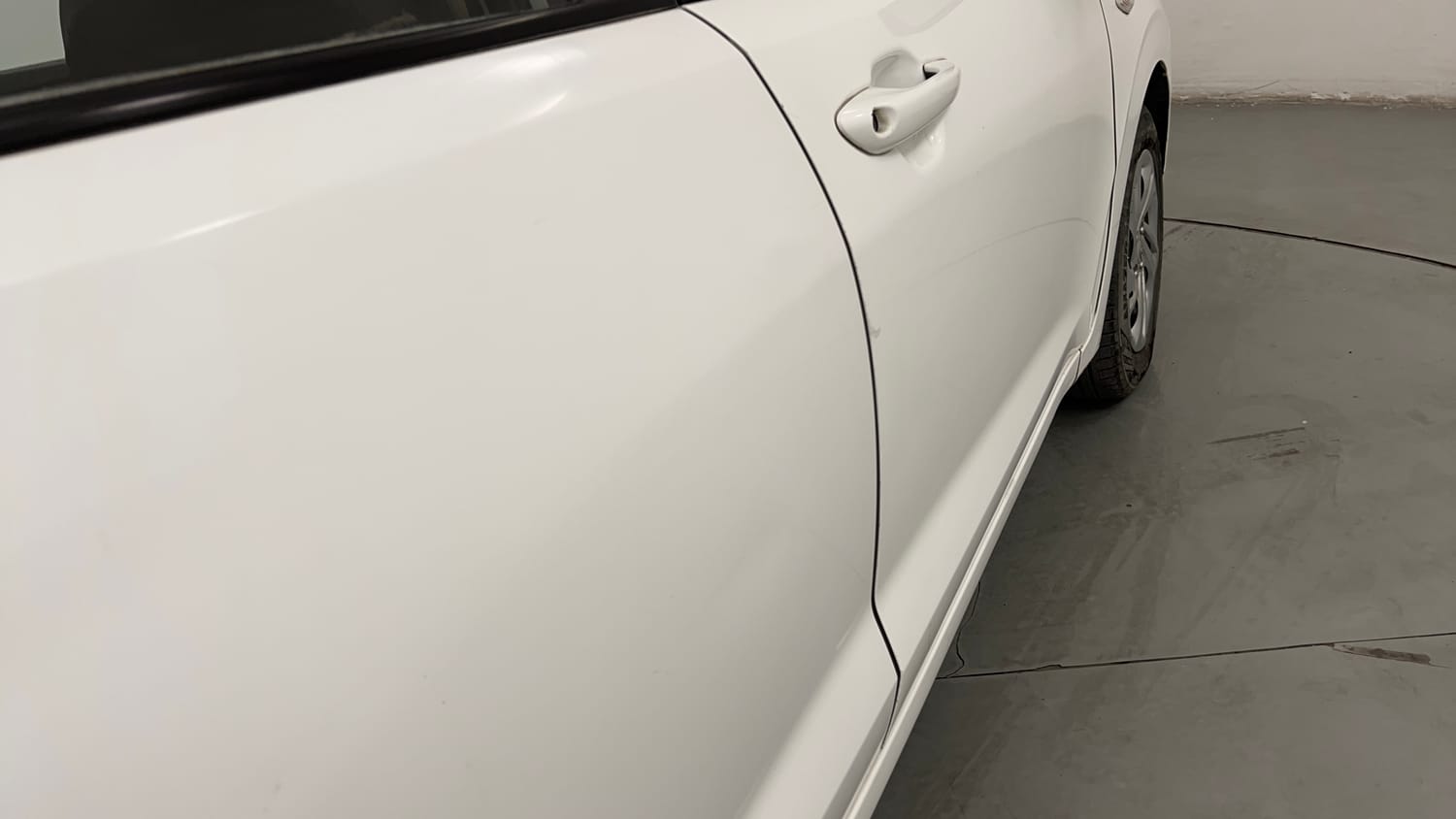 Used 2021 Hyundai Aura S 1.2 CNG Cng Manual dents MINOR SCRATCH
