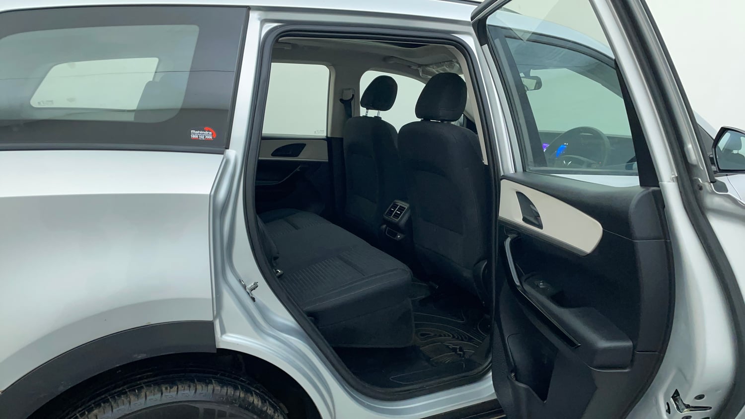 Used 2022 Mahindra XUV700 AX 5 Petrol AT 5 STR Petrol Automatic interior RIGHT SIDE REAR DOOR CABIN VIEW