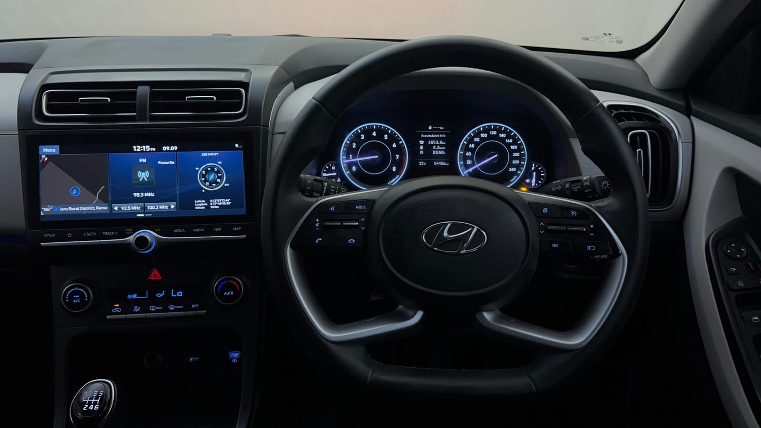 Used 2023 Hyundai Creta SX 1.5 Petrol Petrol Manual interior STEERING VIEW