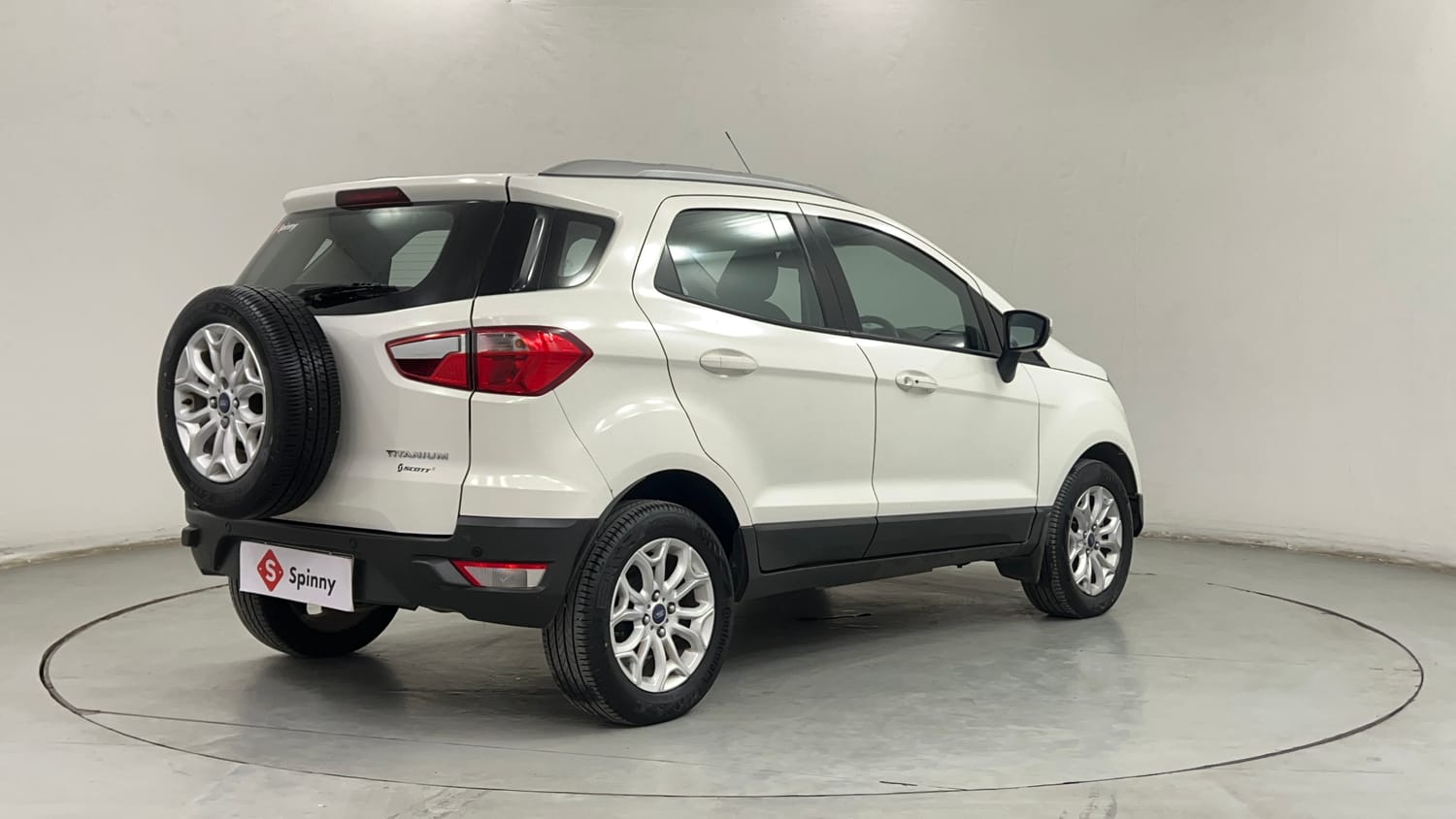 Used 2017 Ford EcoSport Titanium 1.5L Ti-VCT AT Petrol Automatic exterior RIGHT REAR CORNER VIEW