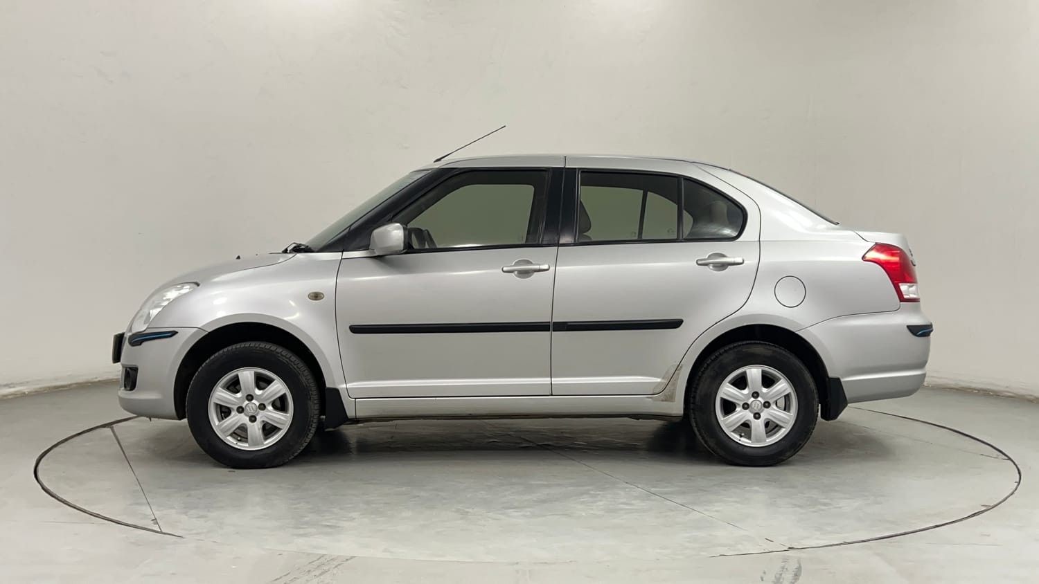 Used 2012 Maruti Suzuki Swift Dzire ZXi 1.2 BS-IV Petrol Manual exterior LEFT SIDE VIEW