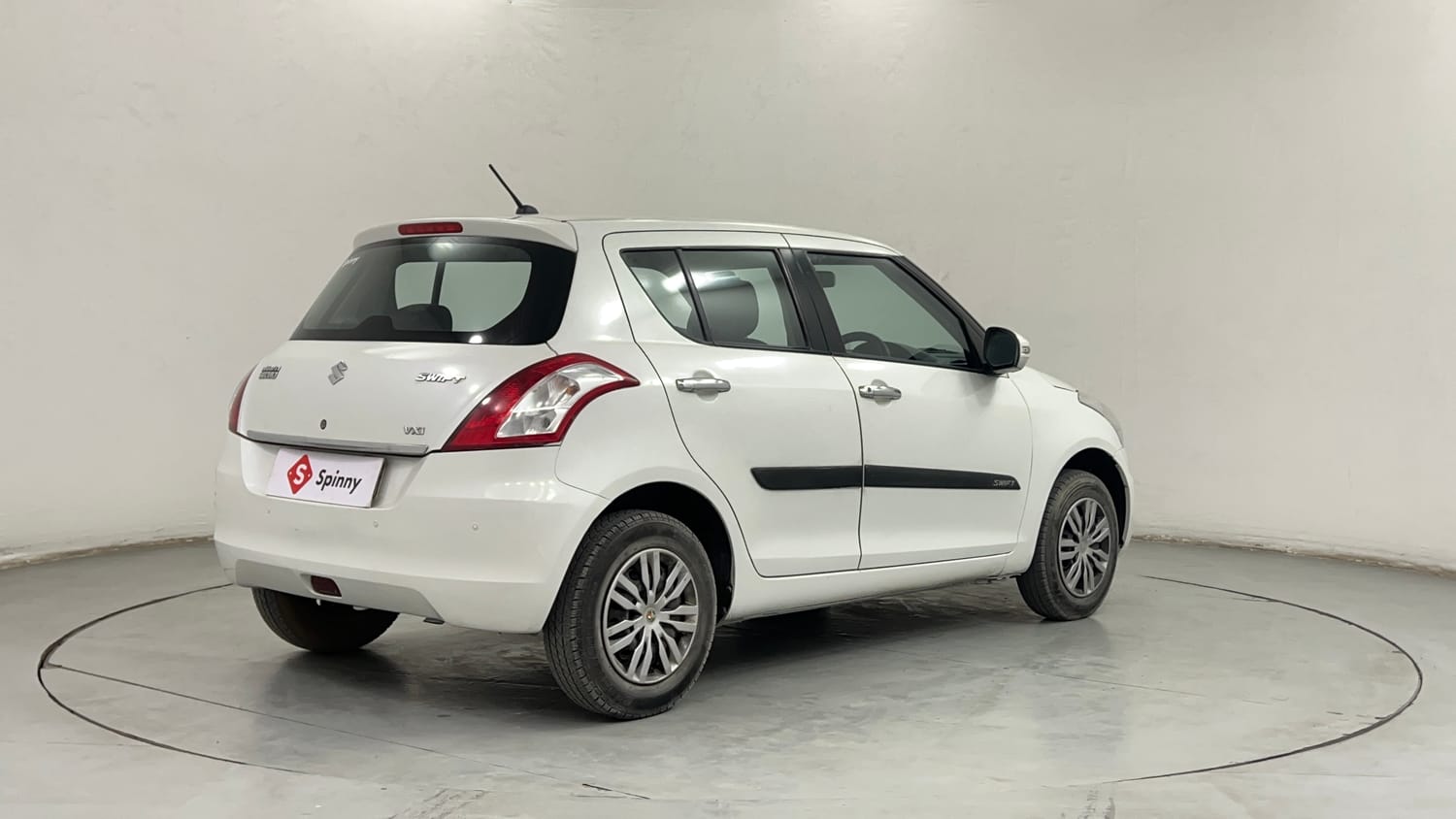 Used 2017 Maruti Suzuki Swift VXi Petrol Manual exterior RIGHT REAR CORNER VIEW