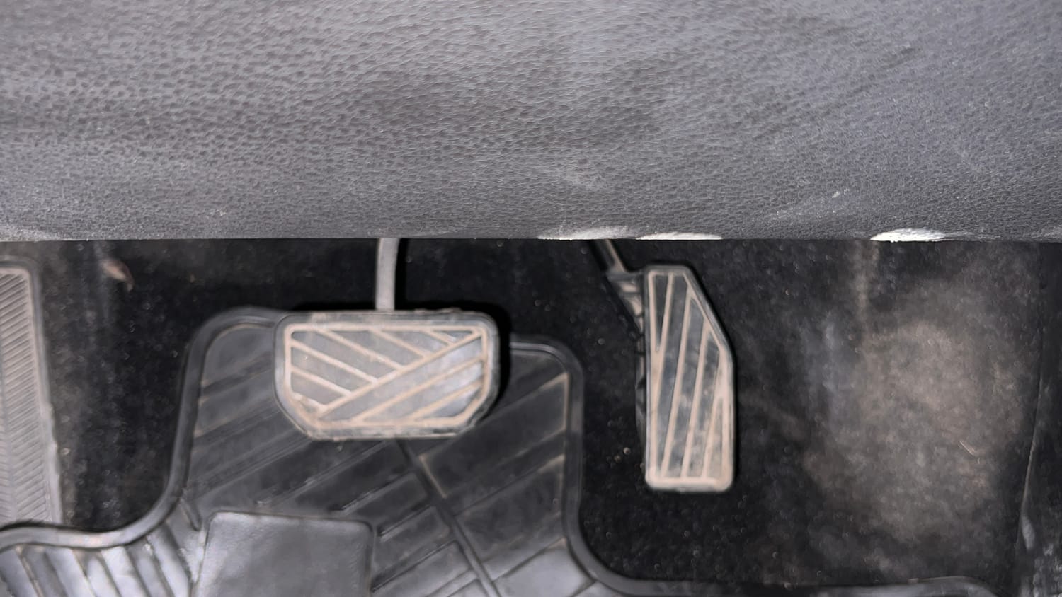 Used 2023 Toyota Glanza V AMT Petrol Automatic interior PEDALS VIEW